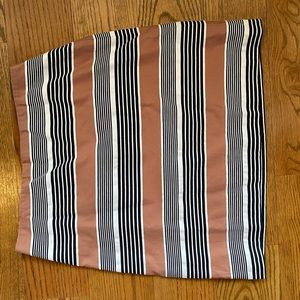 Like new striped Loft skirt, size 6